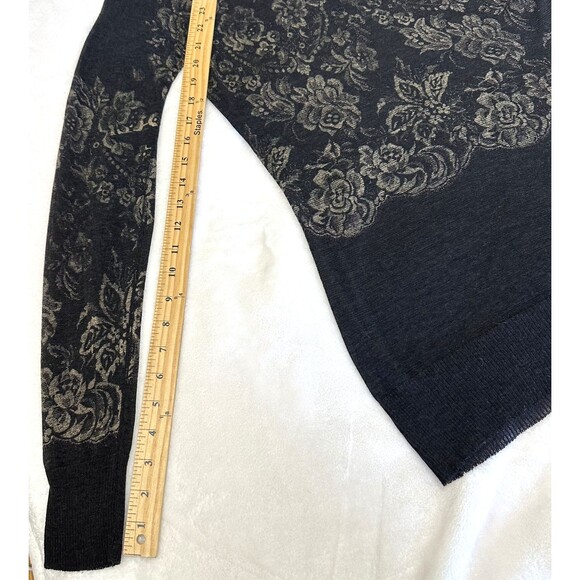 Pink Memories Women's Black Floral Long Sleeve Light Knit Sweater Top Sz 10/46 - Picture 13 of 13